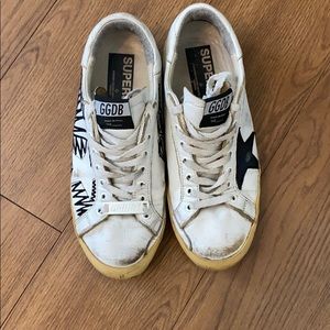 Golden Goose Sneakers